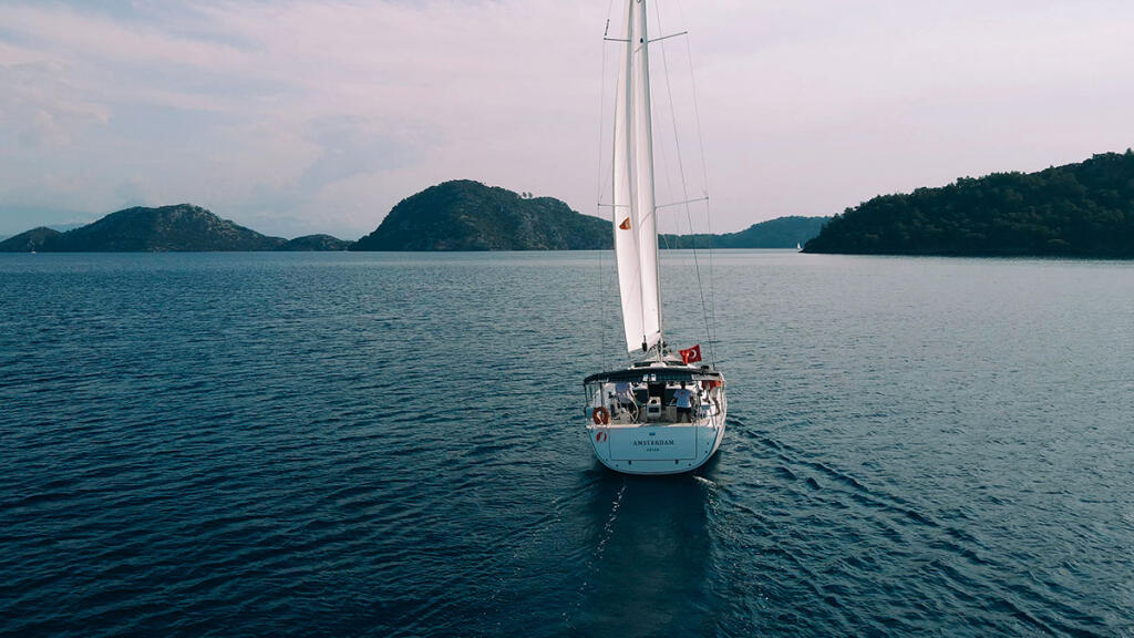 Segelyacht 