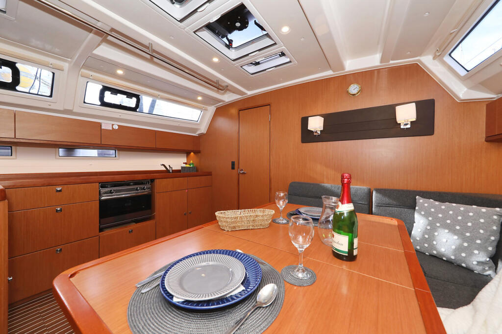 Segelyacht 