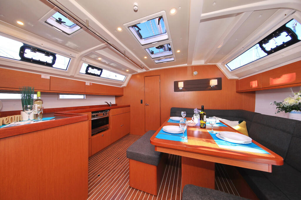 Segelyacht 