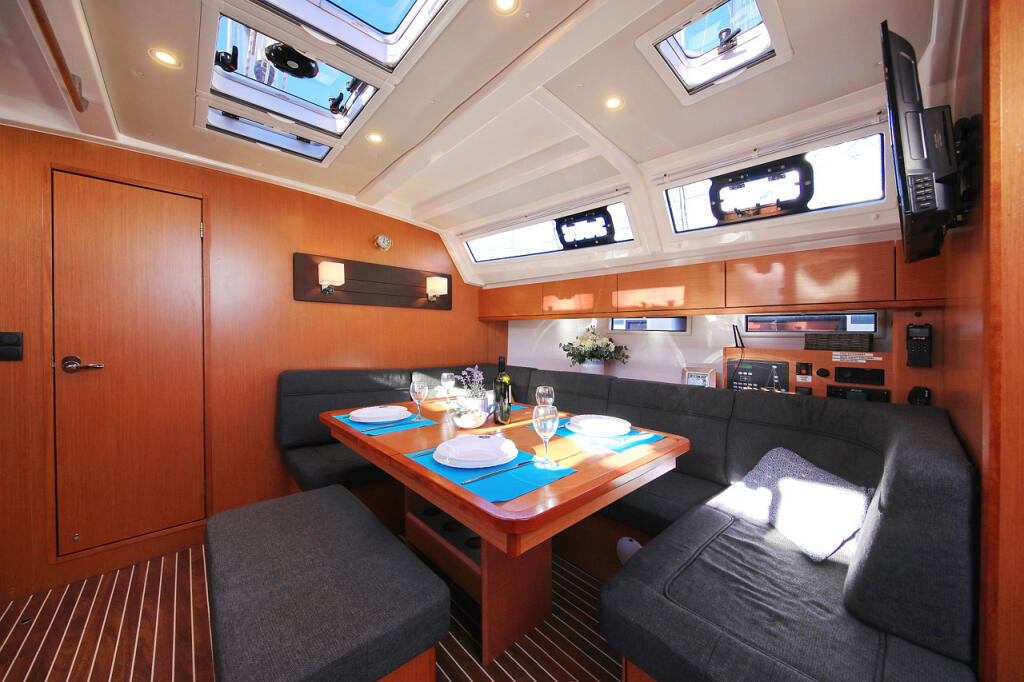Segelyacht 