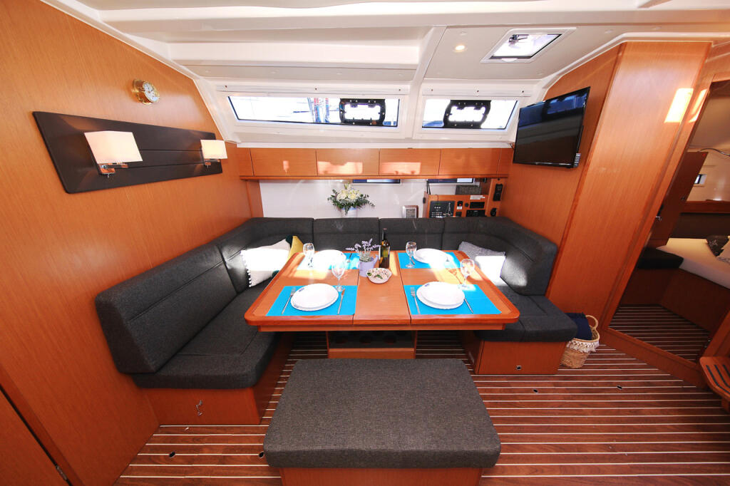 Segelyacht 