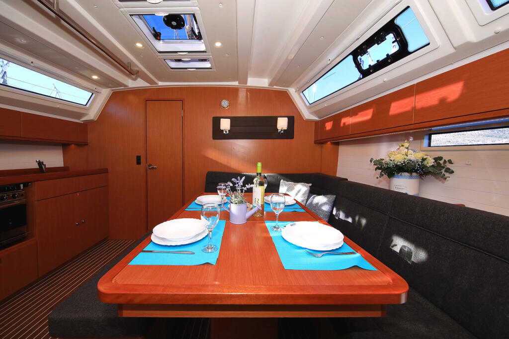 Segelyacht 