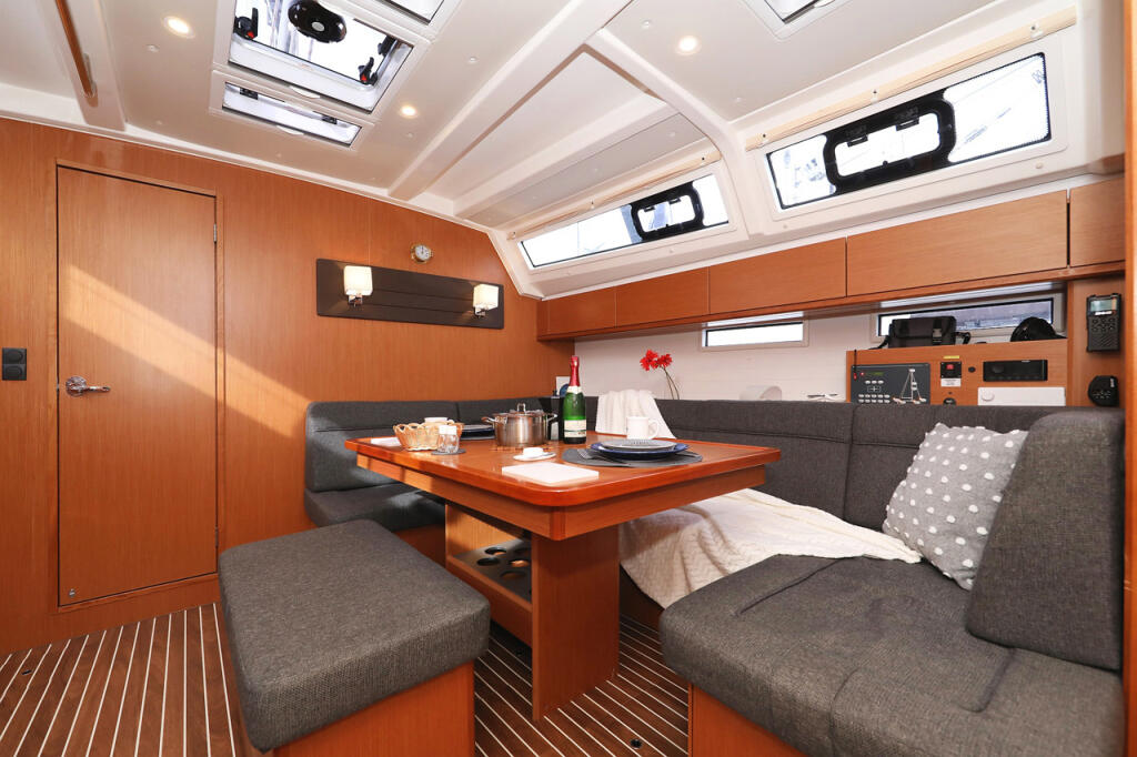Segelyacht 
