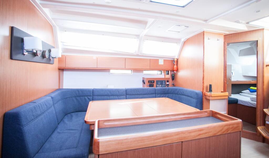 Segelyacht 