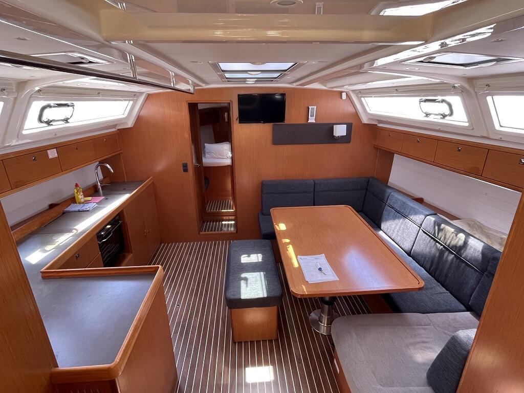 Segelyacht 