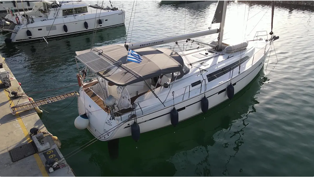 Segelyacht 