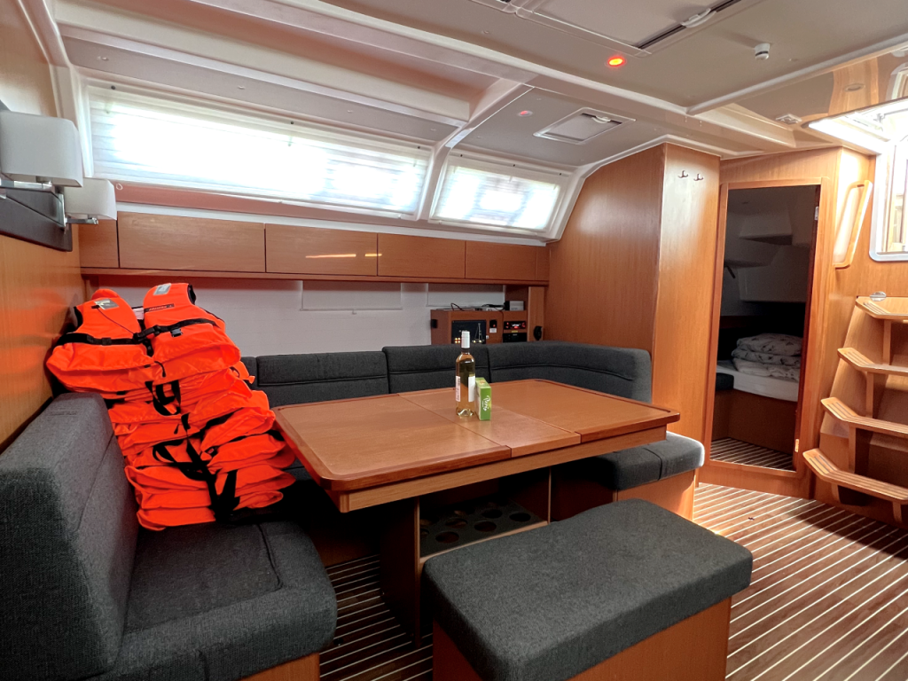 Segelyacht 