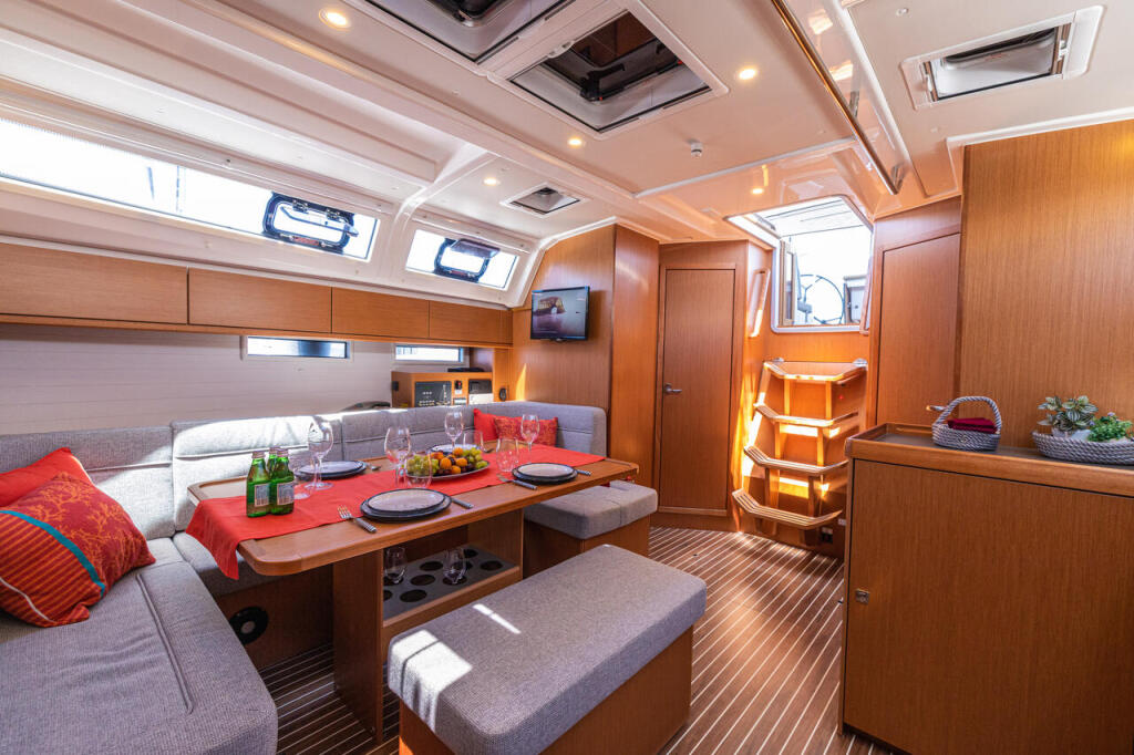 Segelyacht 