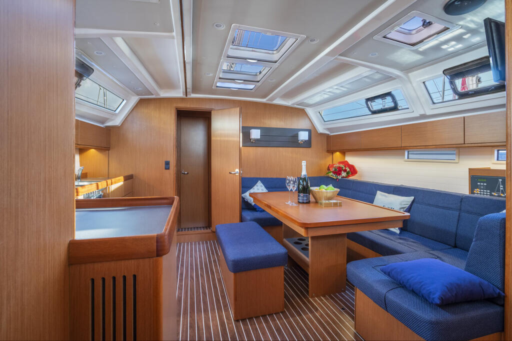 Segelyacht 
