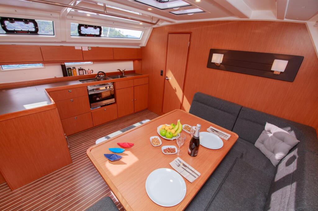 Segelyacht 