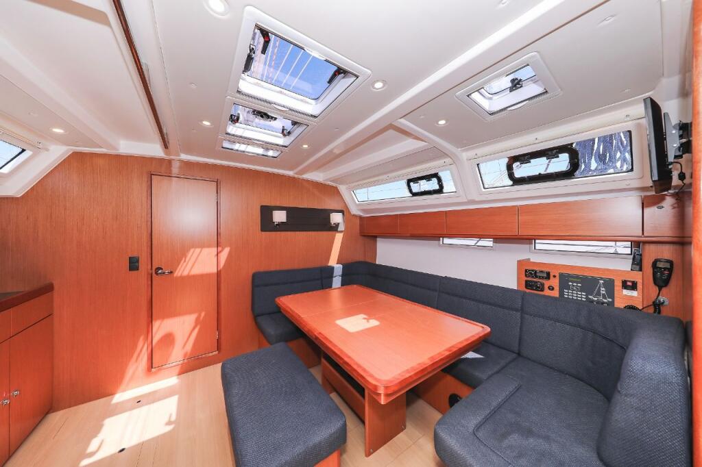 Segelyacht 