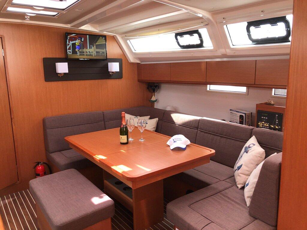 Segelyacht 