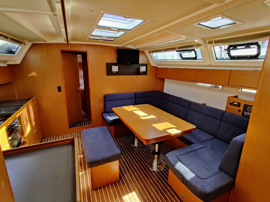 Segelyacht 