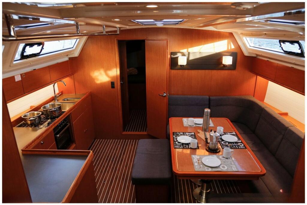 Segelyacht 