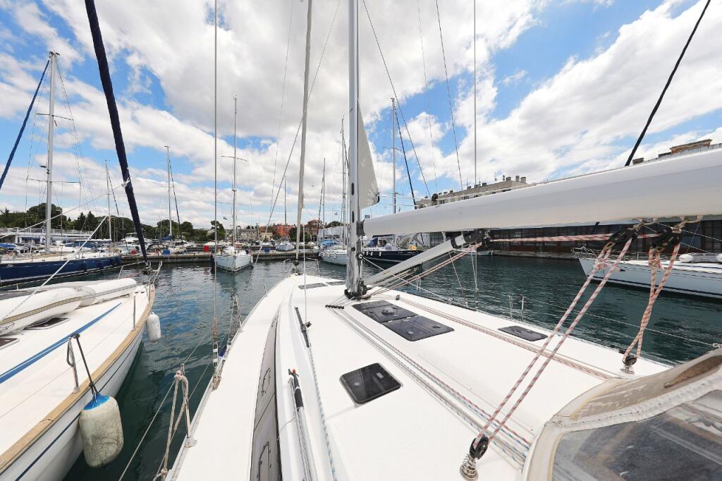 Segelyacht 
