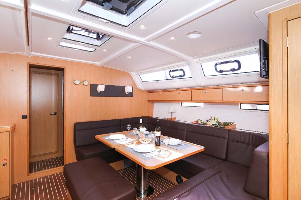 Segelyacht 