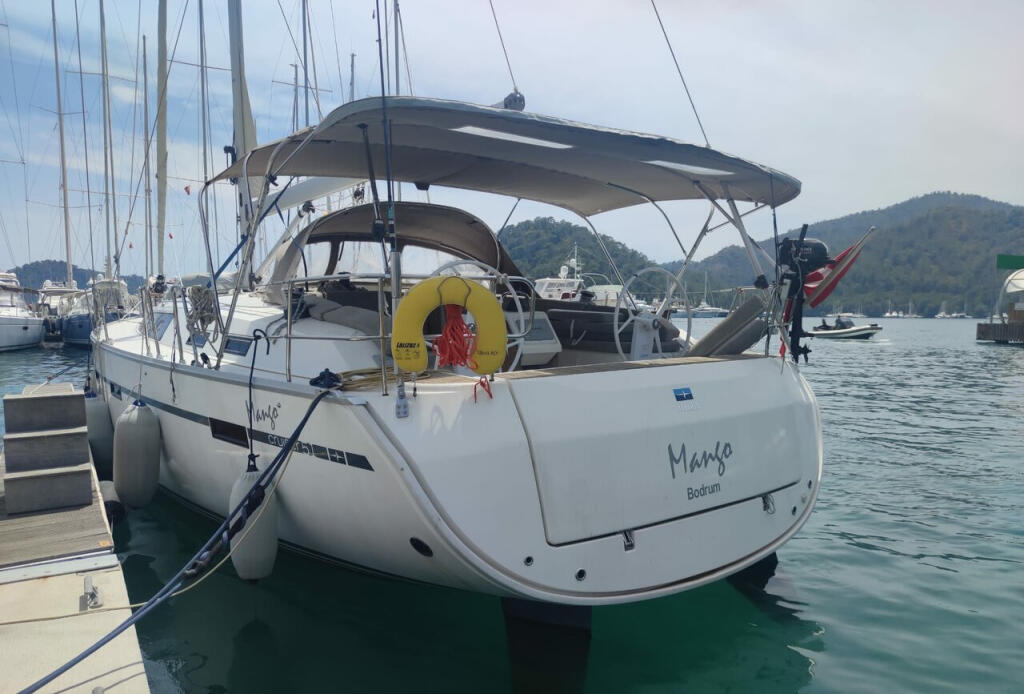 Segelyacht 