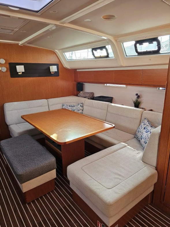 Segelyacht 