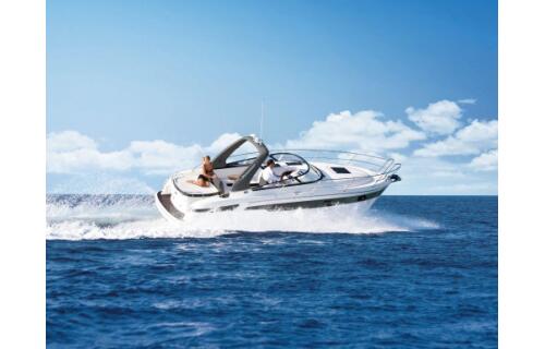 Motor boat 