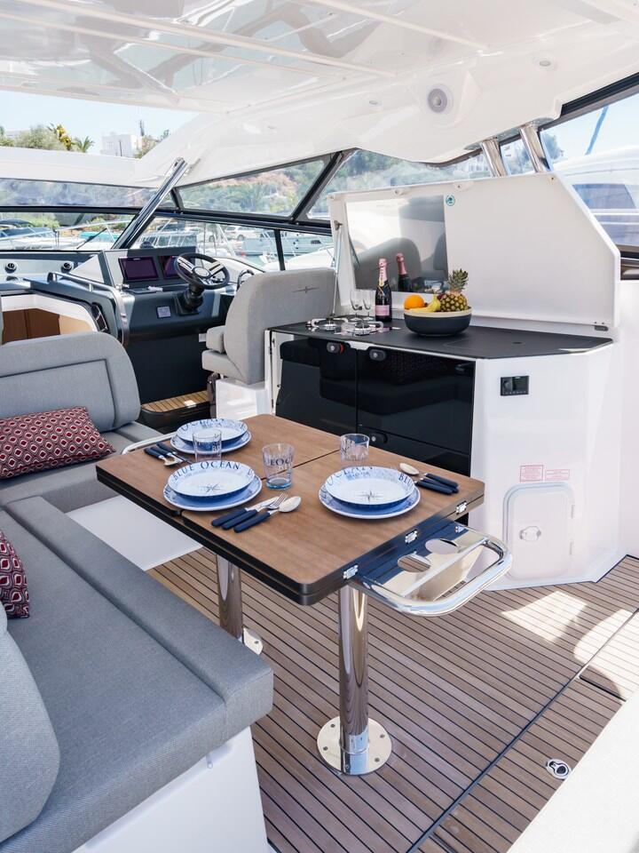 Motoryacht 