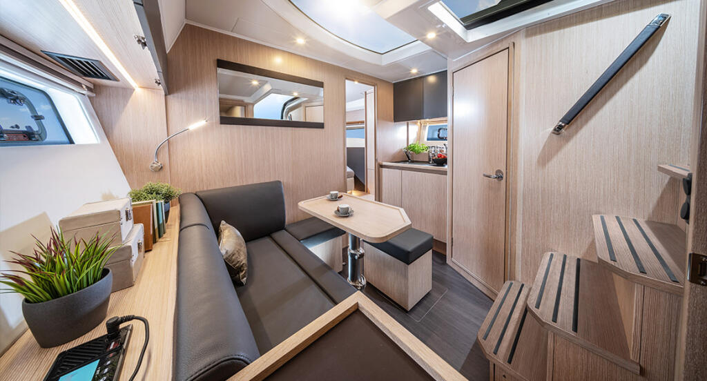 Motoryacht 