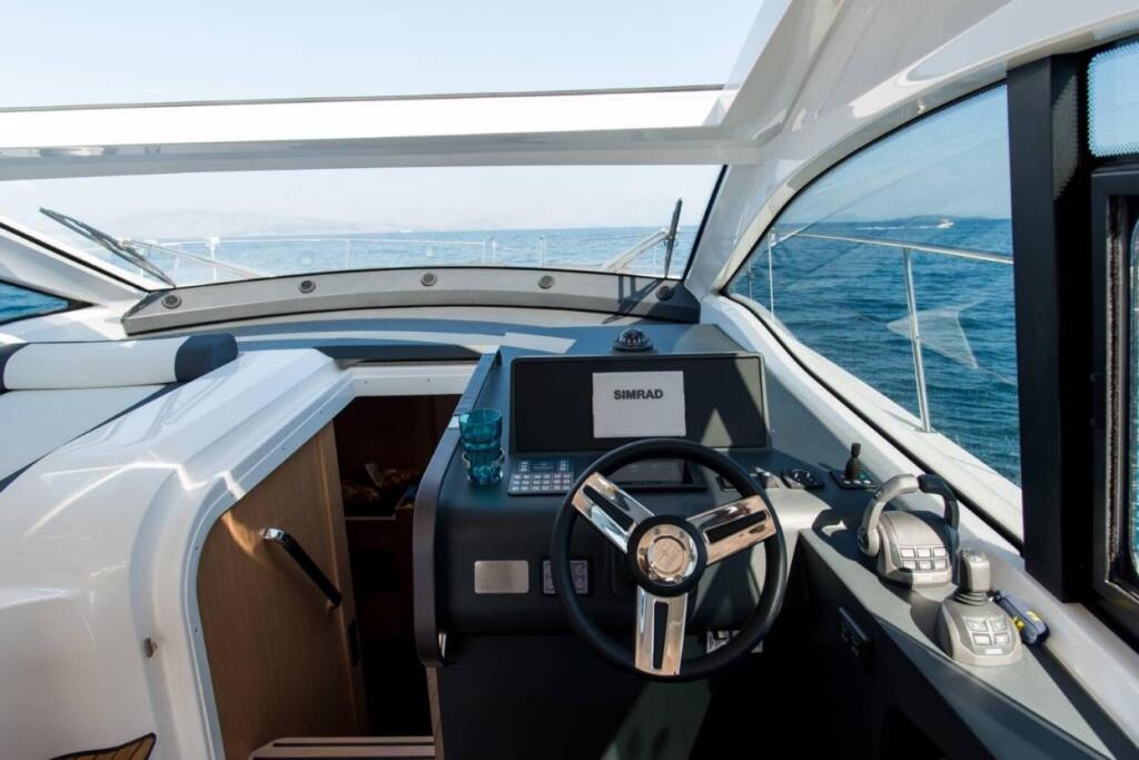 Motoryacht 