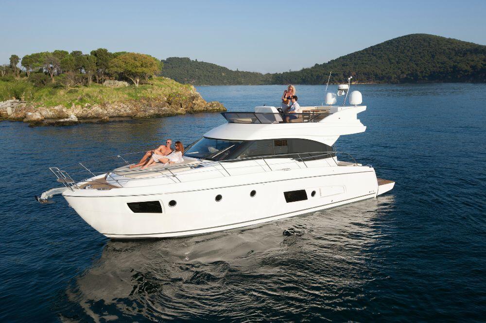 Motoryacht 