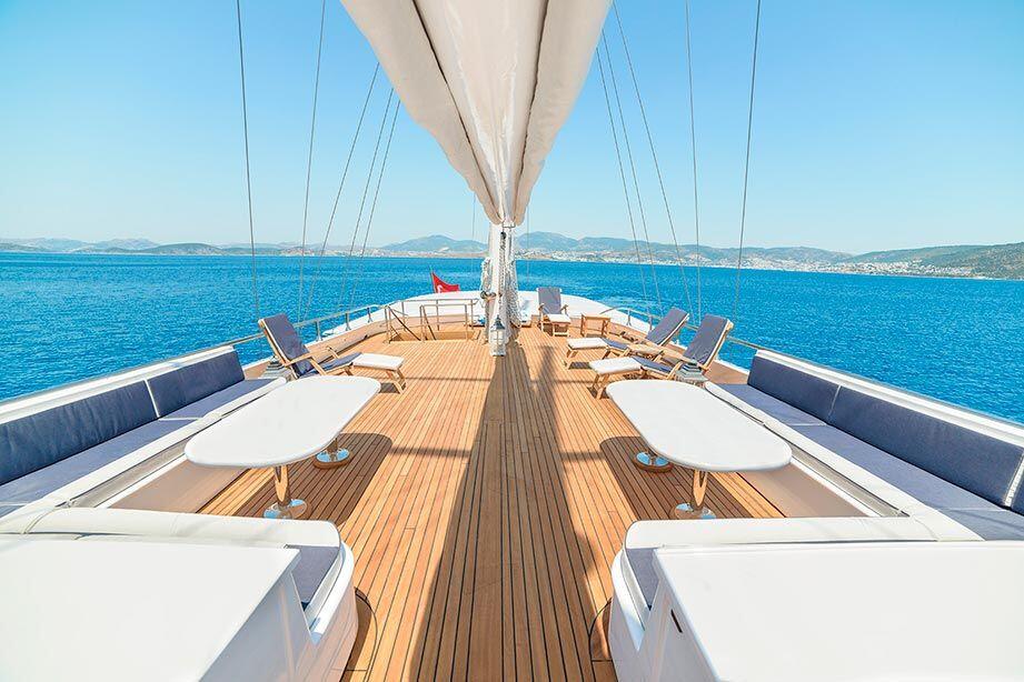 Gulet & Motor Sailer 