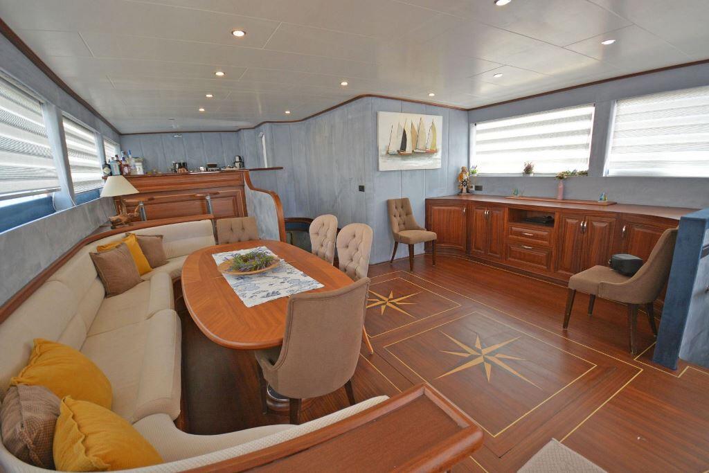 Gulet & Motor Sailer 