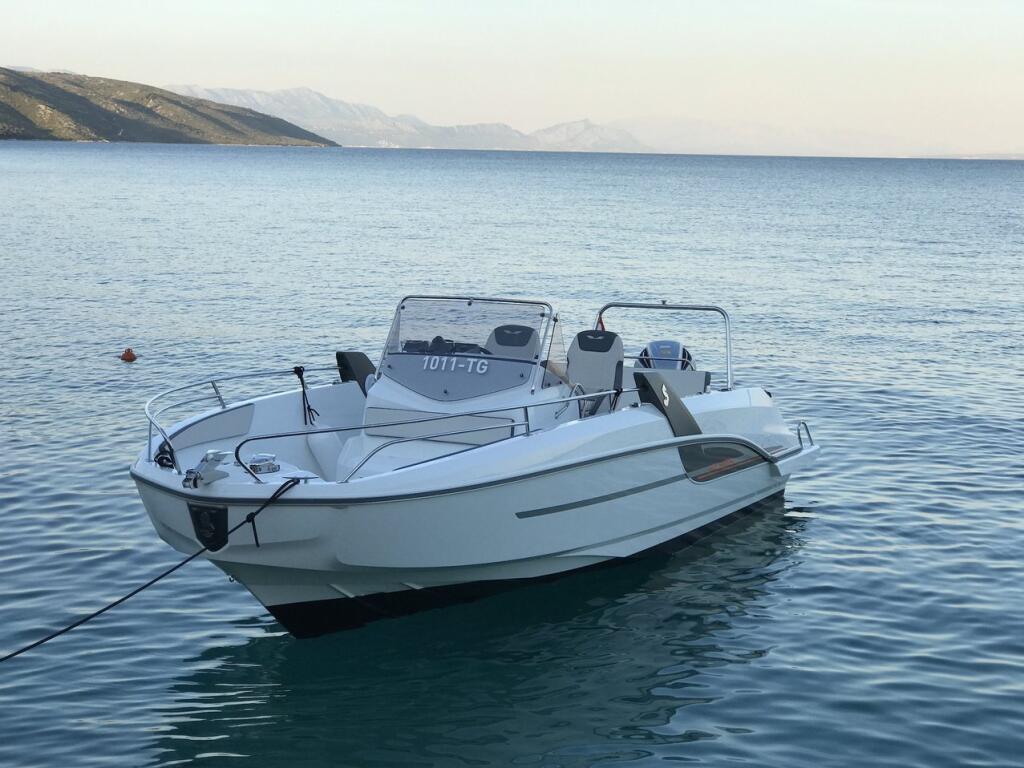 Motorboot 