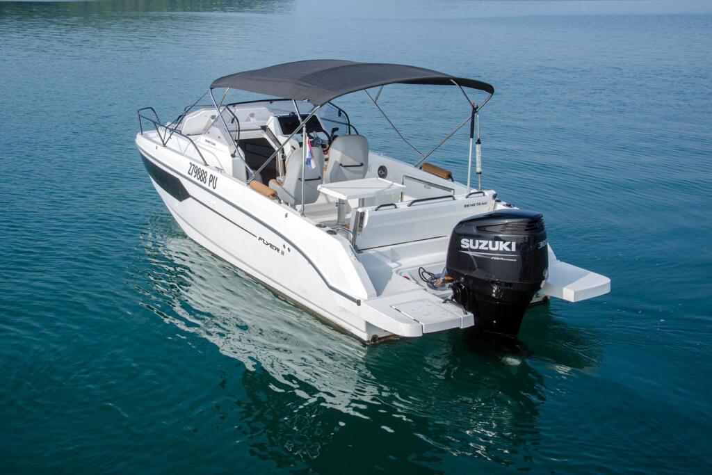 Motorboot 