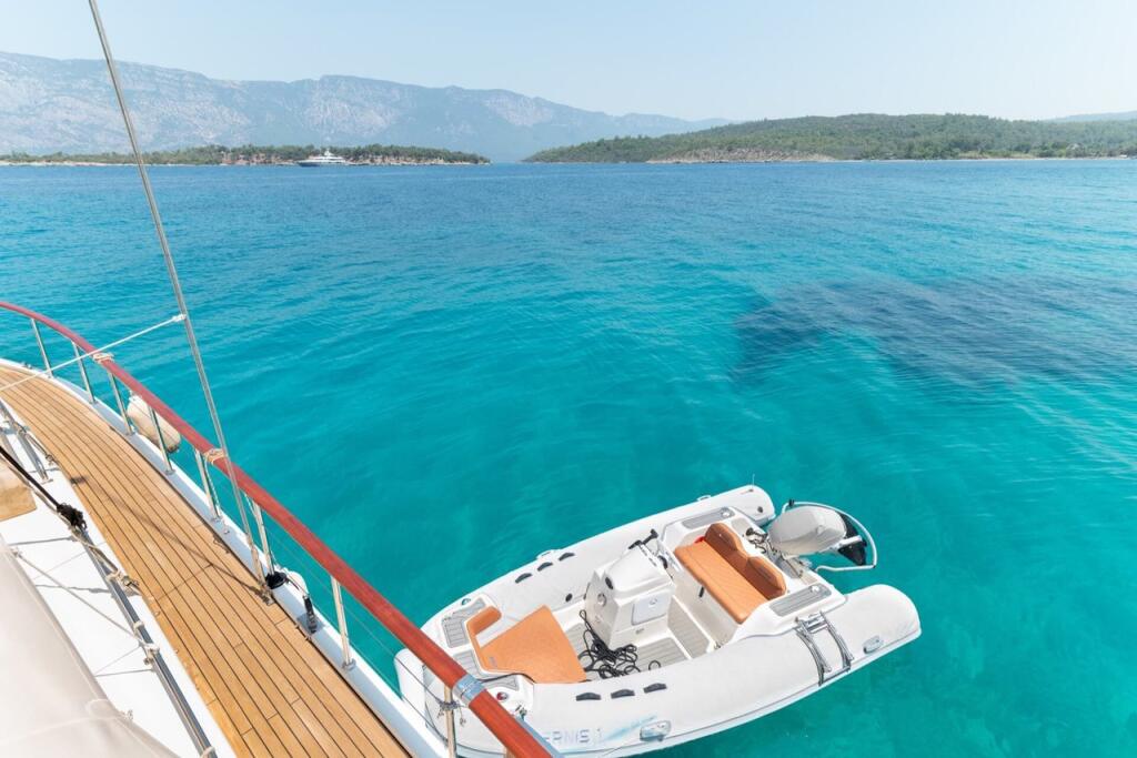 Gulet & Motor Sailer 