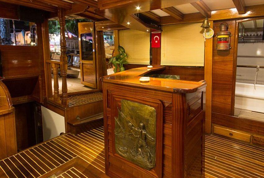 Gulet & Motor Sailer 