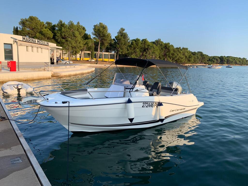 Motorboot 