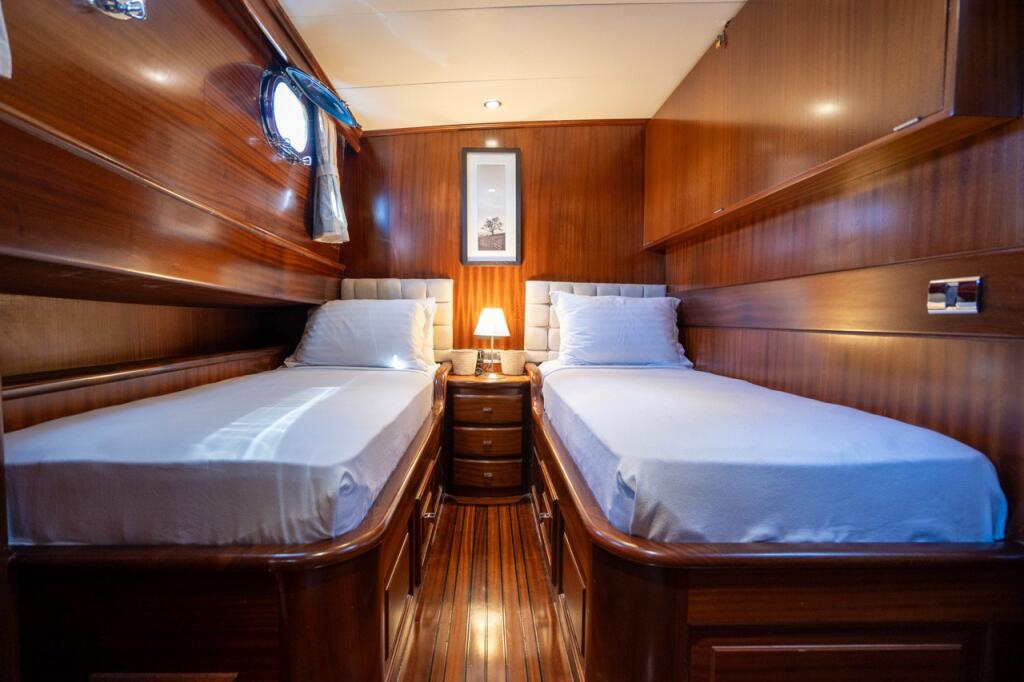 Gulet & Motorsailer 