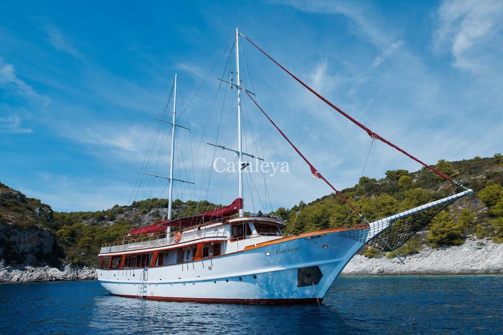 Gulet & Motor Sailer 