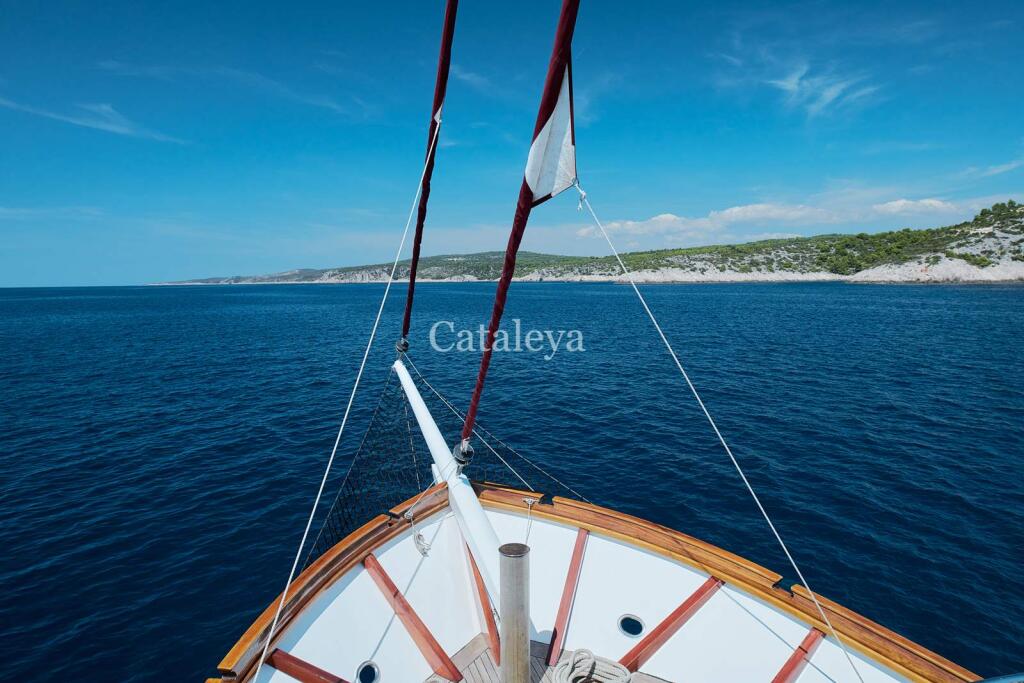 Gulet & Motor Sailer 