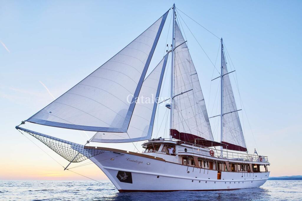 Gulet & Motor Sailer 