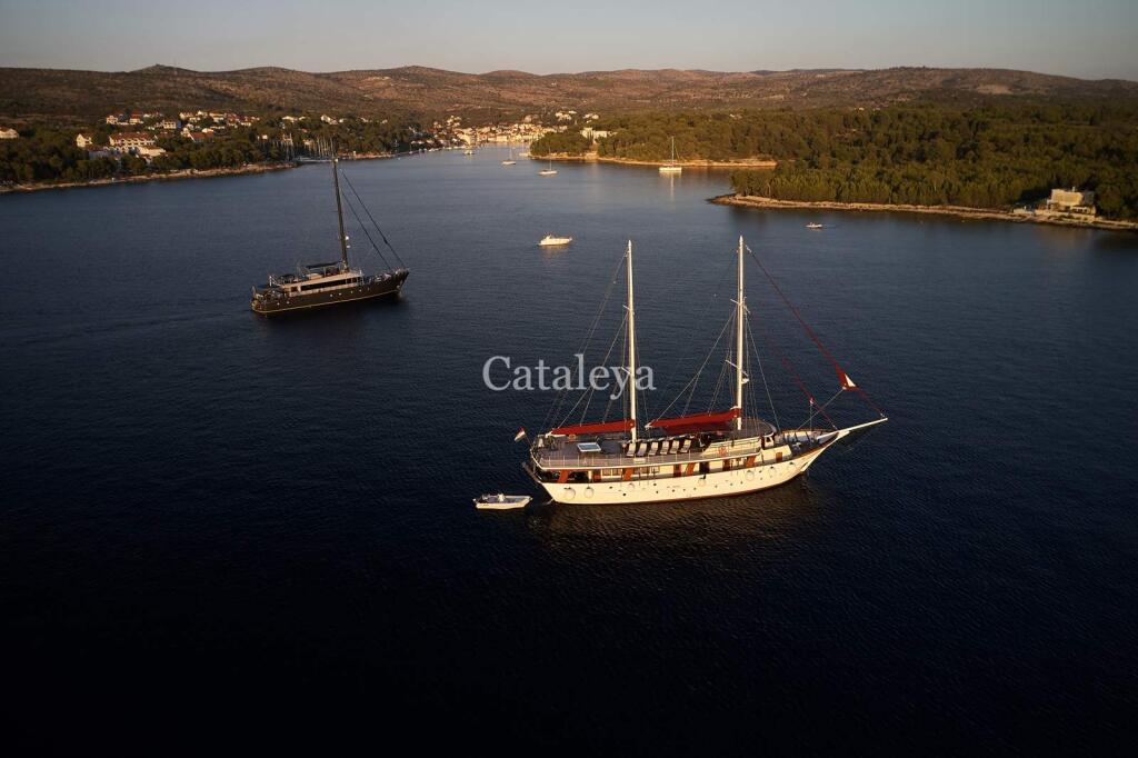 Gulet & Motor Sailer 