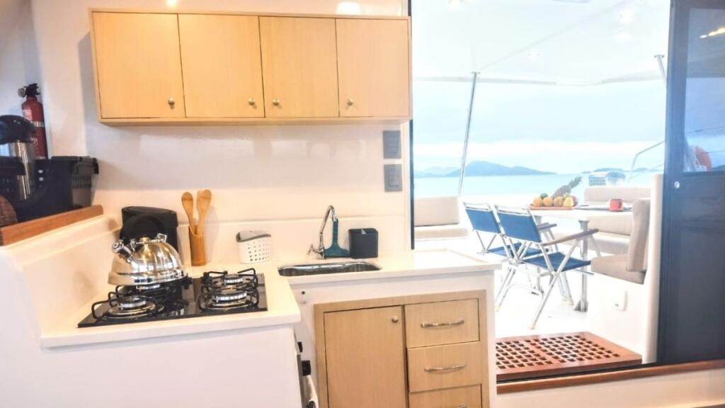 Catamaran 