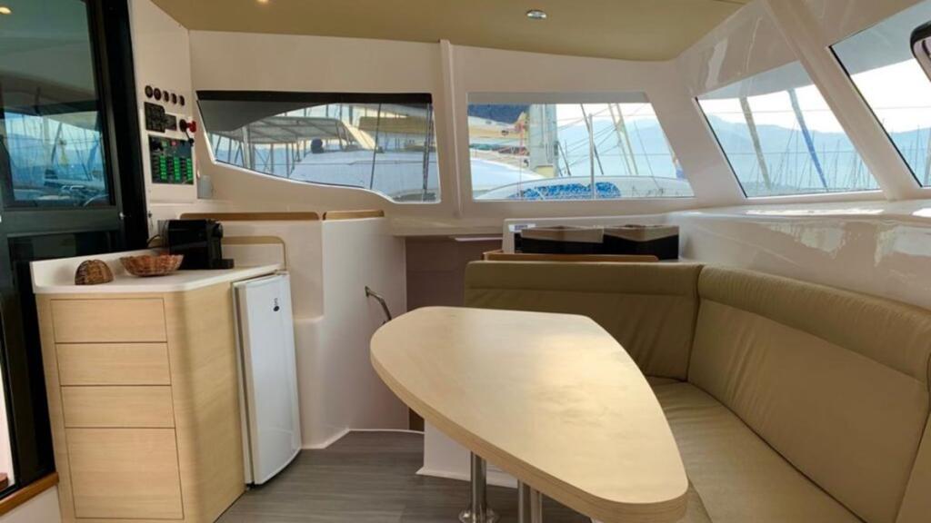Catamaran 