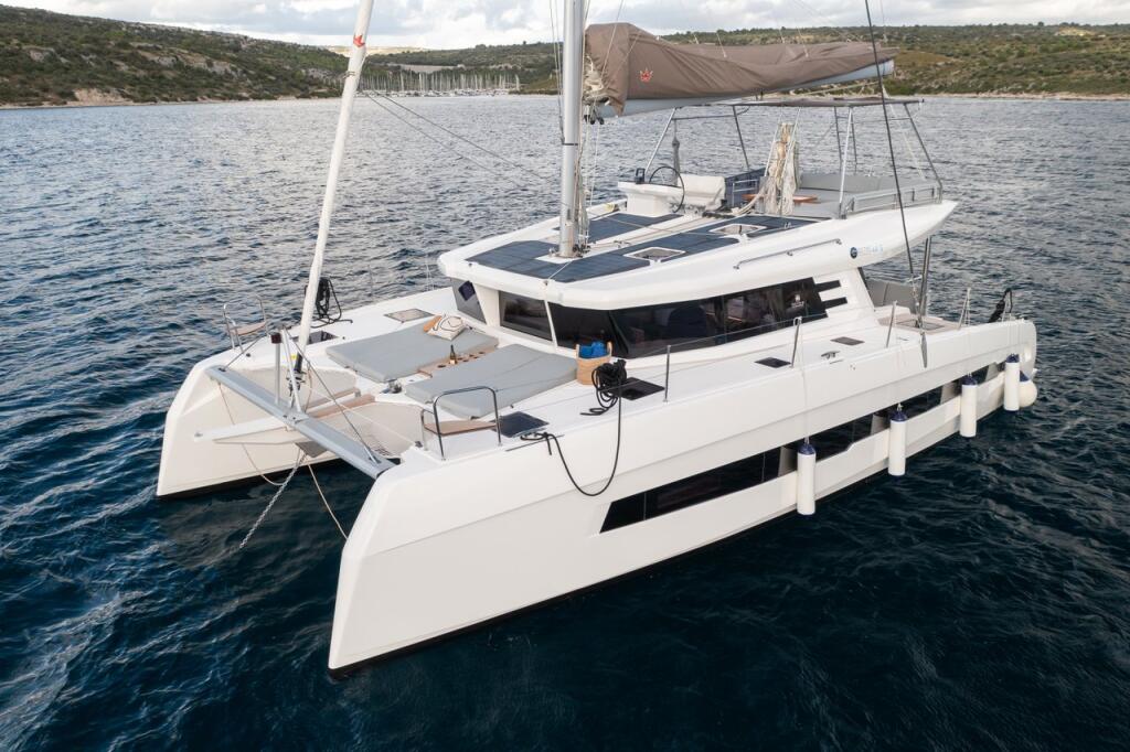 Catamaran 