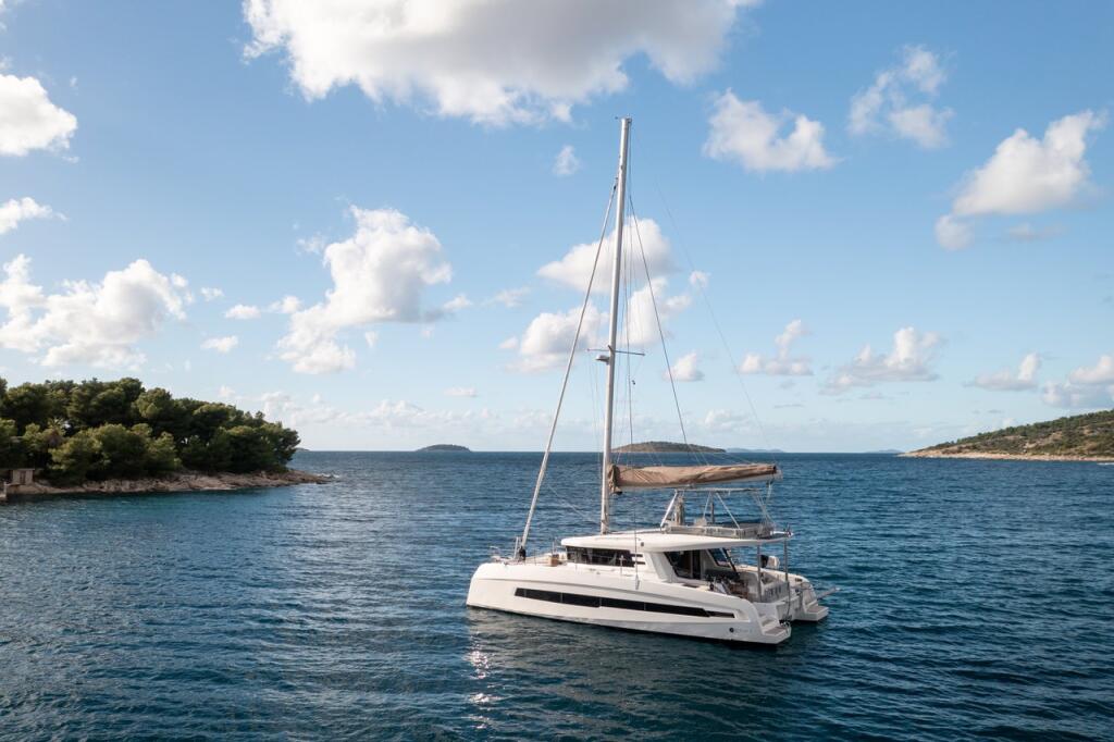 Catamaran 