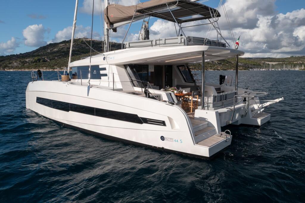 Catamaran 