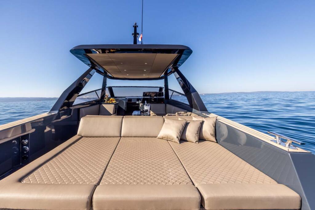 Motoryacht 