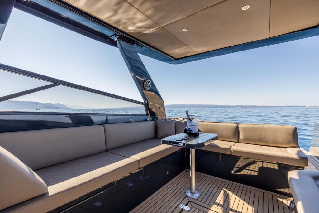Motoryacht 
