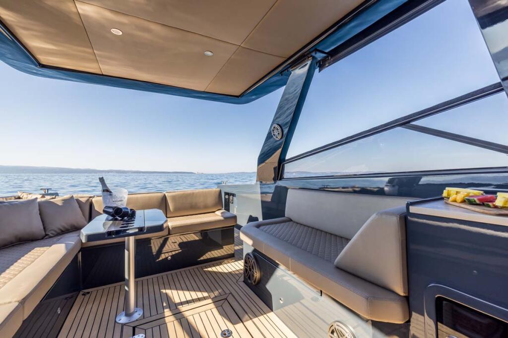 Motoryacht 