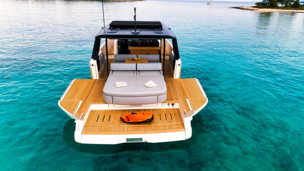 Motoryacht 