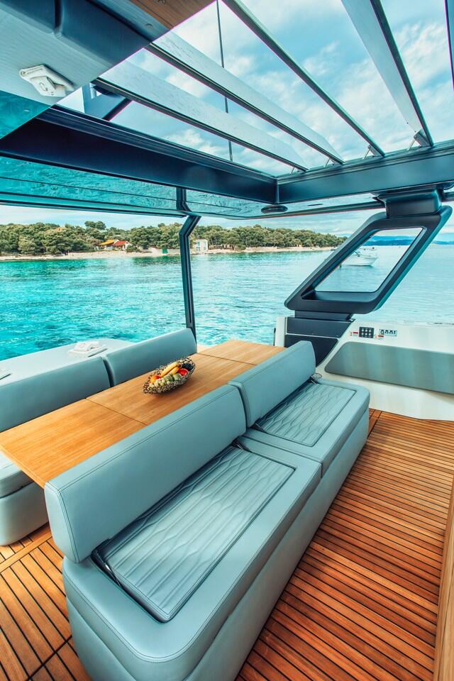 Motoryacht 