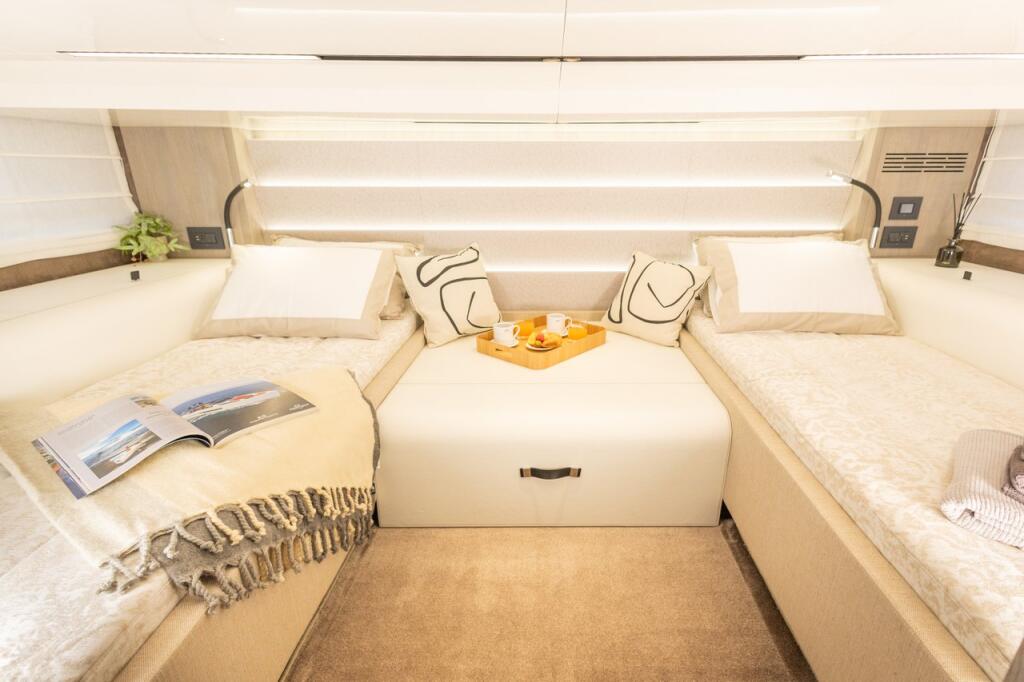 Motoryacht 